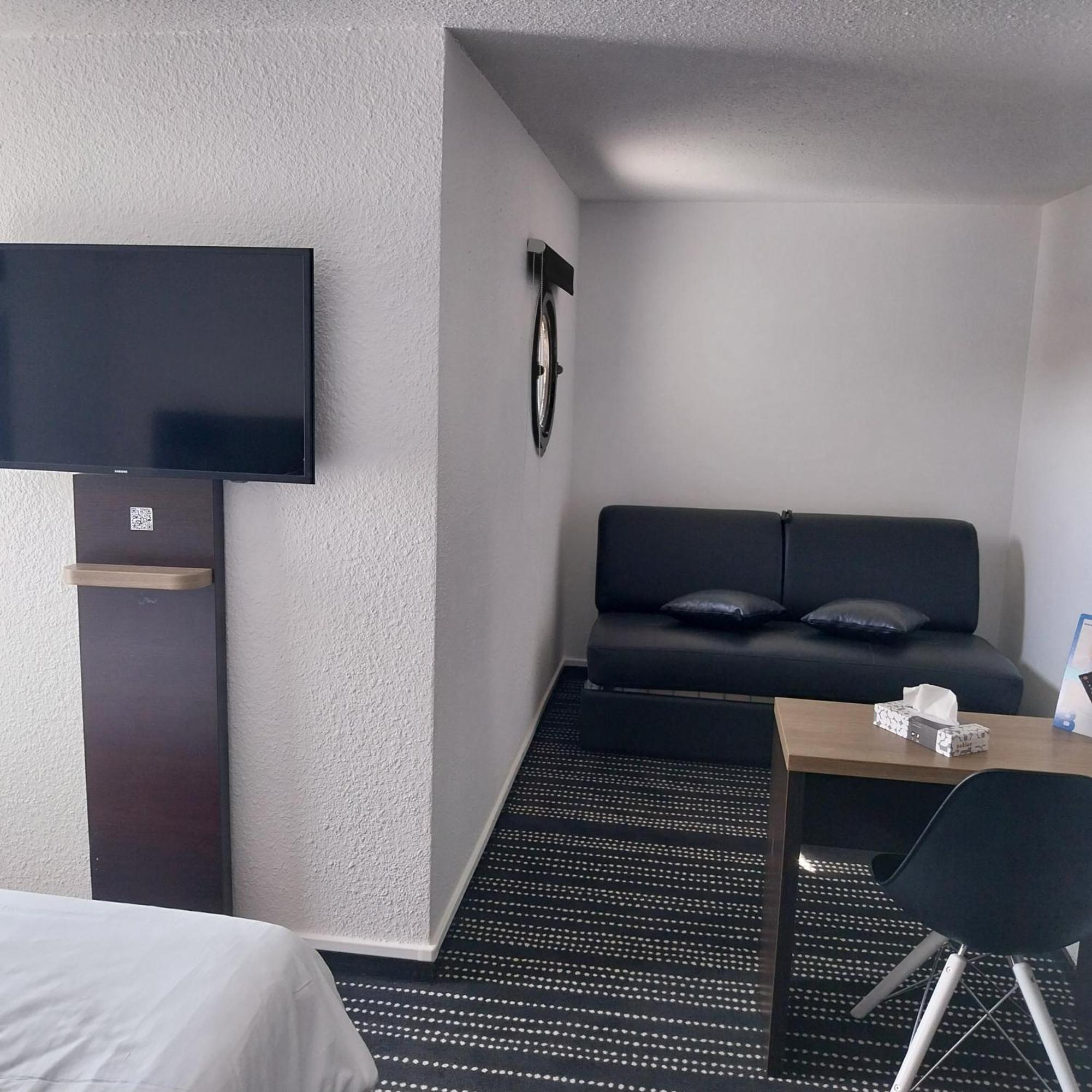 Brit Hotel Reims La Neuvillette Dış mekan fotoğraf